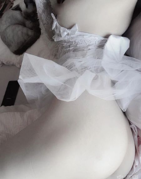 少妇丰满大乳奶水txt_高清点播免费观看最新