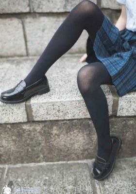 成人av一区二区兰花在线播放_DVD国语在线观看