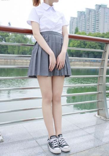 亚洲超大乳BBW_720全集免费播放