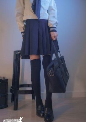 小14萝裸体洗澡视频在线观看_蓝光在线观看
